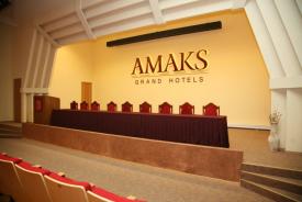AMAKS Congress Hotel