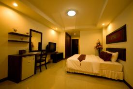 Sinsuvarn Airport Suite