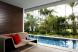 Deluxe Room Pool Access