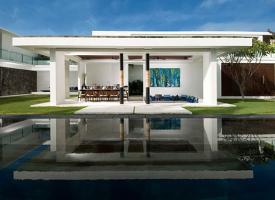 Villa Aqua