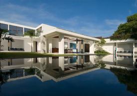 Villa Aqua