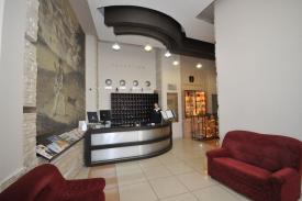Iset Hotel