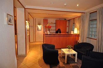 HOTEL MERRYL
