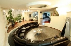 Beaumonde Garden Hotel