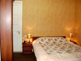 Arai Hotel