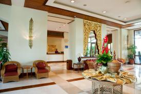 Chatrium Hotel Royal Lake Yangon - Lobby