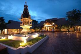 The Legend Chiang Rai Boutique River Resort and Spa - Hotel Entrance