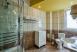 Deluxe double bathroom