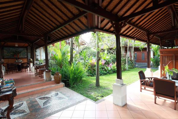 Inlobby Com Taman Harum Cottages Bali Indonesia Make Your Request